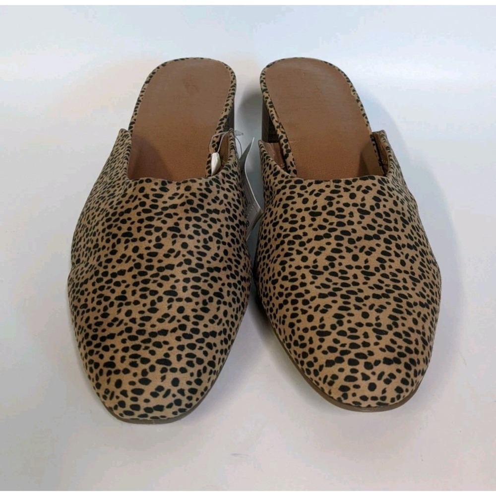 Universal Thread Leopard Print Tan and Black Slip-On Mules - Picture 2 of 8